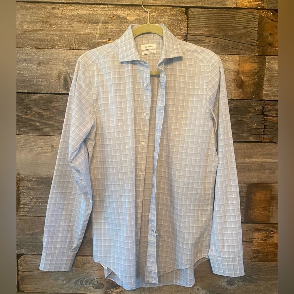Calvin Klein Men’s slim fit performance dress shirt 15.5 34/35